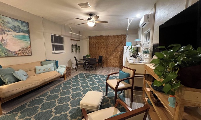 South Daytona Apartment | Charming Old Florida 1-bedroom apartment with WiFi, AC in lovely South Daytona