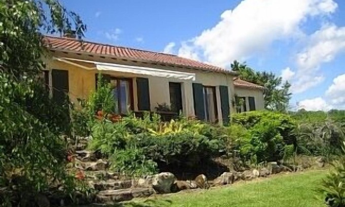 Campsegret House | Charming & Peaceful House In A Rural Setting - No Smoking