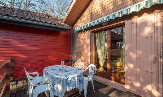 Sanguinet House | Charming Pine Chalet - 4 Guests - Near Sanguinet Lake - Cleaning Included