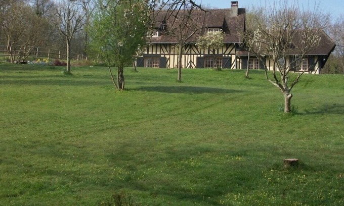 Periers-en-Auge Villa | Charming property in the countryside near the Cabourg sea Sleeps 7-14