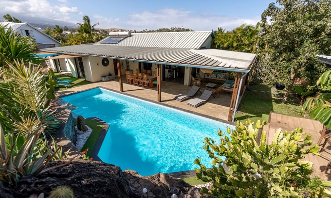Caphomard Villa | Charming villa GUSTAVIA, St Gilles les Bains, with heated swimming pool