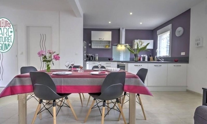 Herbignac Cottage | Charming Renovated Cottage with Garden, 20 km from La Baule, Family Friendly