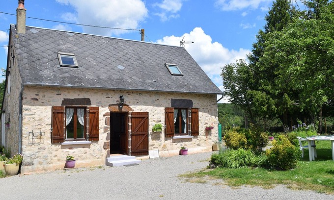 Crisse Cottage | Charming Restored Home in Maine Normandie Forest with Enclosed Garden and Fireplace