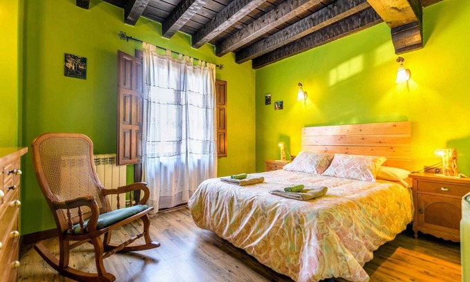 Casarejos Cottage | Charming rural house typical of the area, in the Rio Lobos Canyon