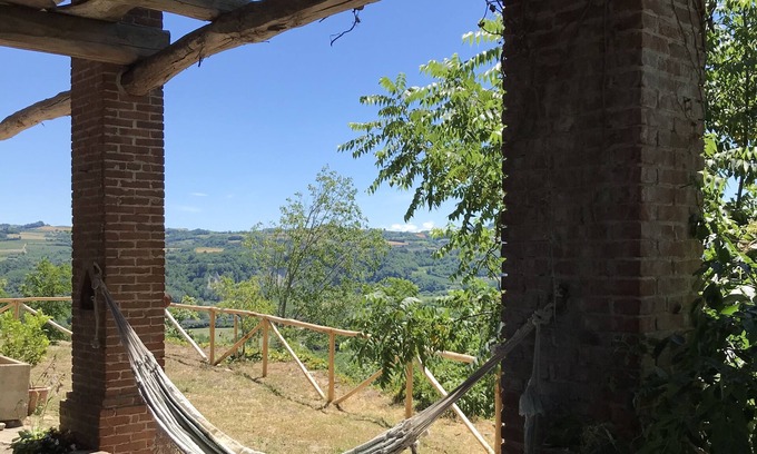 Carru Apartment | Charming rustic apartment with breathtaking views of the Langhe region