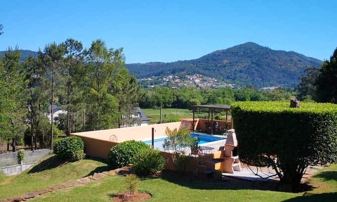 O Rosal Ski Chalet | Charming Rustic Lodge with Pool and Lovely views. Walk to Tapas Bar and Beach.