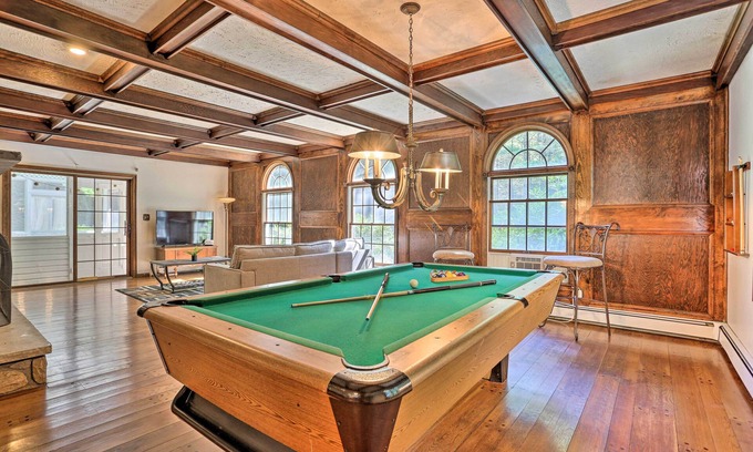 Saylorsburg House | Charming Saylorsburg Retreat w/Game Room & Patio!