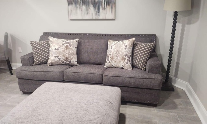 Holy Cross District Apartment | Charming St. Claude Ave 2 Bedroom