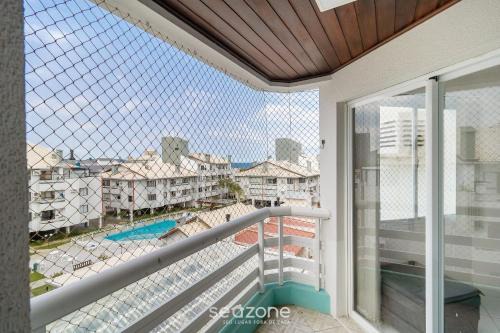Ingleses Norte Apartment | Charming Stay Steps from the Sea FTM0401