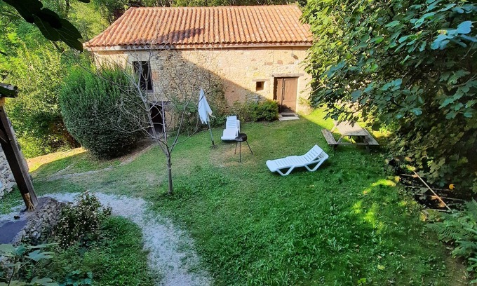 Marnac House | Charming stone house with exposed beams