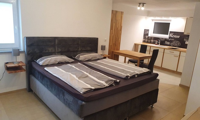 Sigmarszell Apartment | Charming Studio Apartment “Casa Rindler” with Mountain View