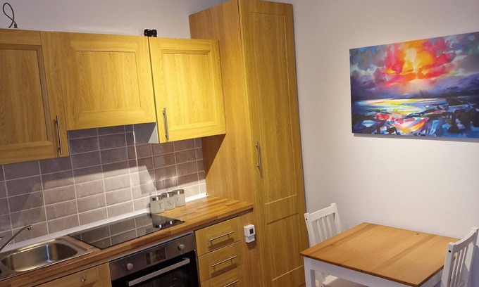 Sutton Cross Apartment | Charming studio in fabulous Dublin with WiFi access