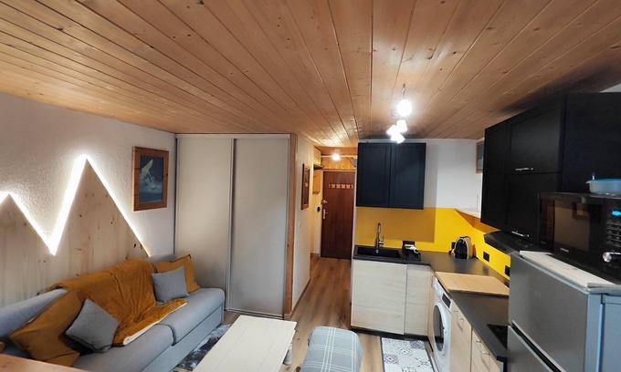 Val-d'Isere Apartment | Charming Studio in the heart of Val d'Isère