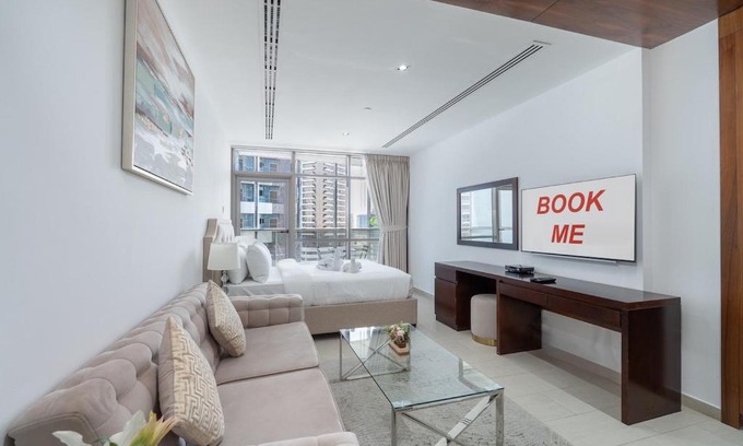 Dubai Sports City Apartment | Charming Studio near Golf Course at The Spirit Tower in Sports City