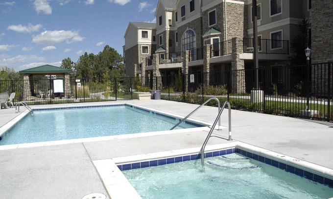Northwest Colorado Springs Condo | Charming Suite in Colorado Springs, Great for Business Travel! Pool Access