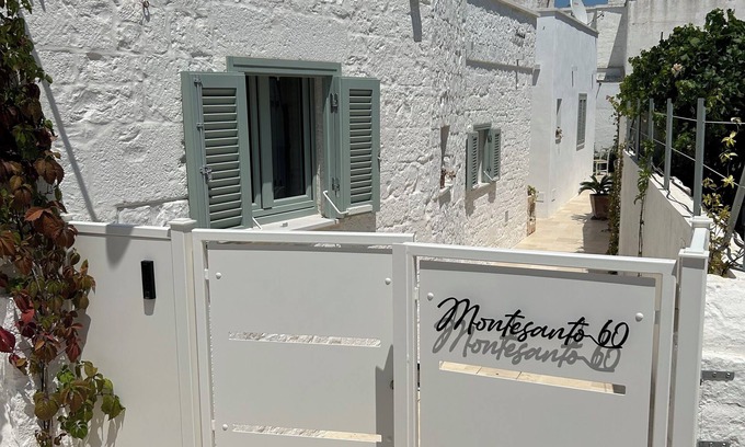 Alberobello House | Charming suites among trulli in the heart of Alberobello