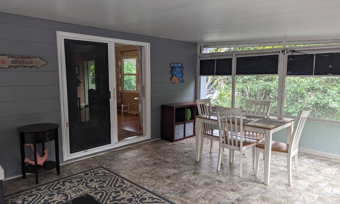 Cocoa Apartment | Charming, treetop Indian River Hideaway