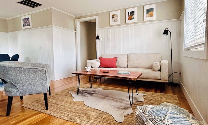 Lafayette House | Charming, updated 2-bedroom, 2 bathroom in wonderful area, minutes from Boulder!