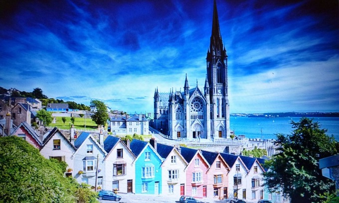 Cobh House | Charming Victorian Home