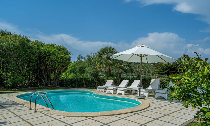 Colli di Fontanelle Villa | Charming villa with private pool near Sorrento, Positano & Amalfi Coast