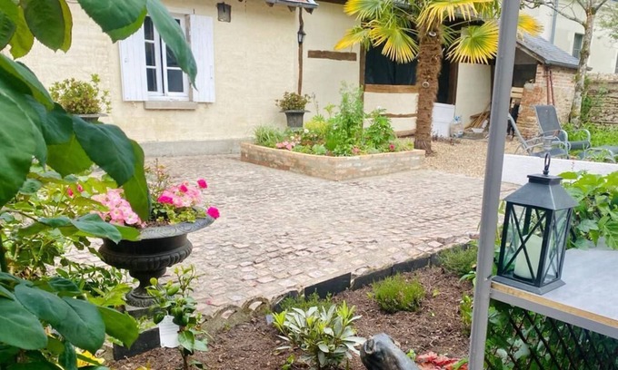 Nancay House | Charming village house with swimming pool in the heart of Sologne