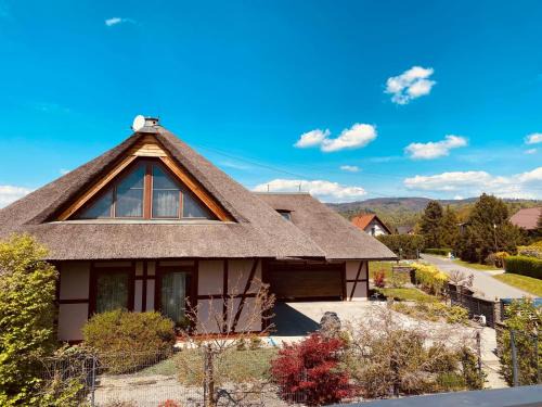 gmina odygowice Villa | Chata pod strzechą w Beskidach