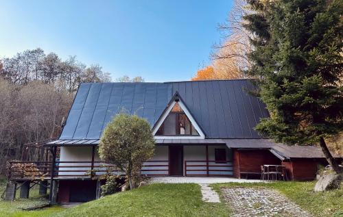 Banska Bela House | Chata pri jazere