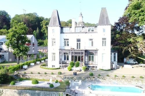 Esneux Apartment | Chateau en bord d'Ourthe