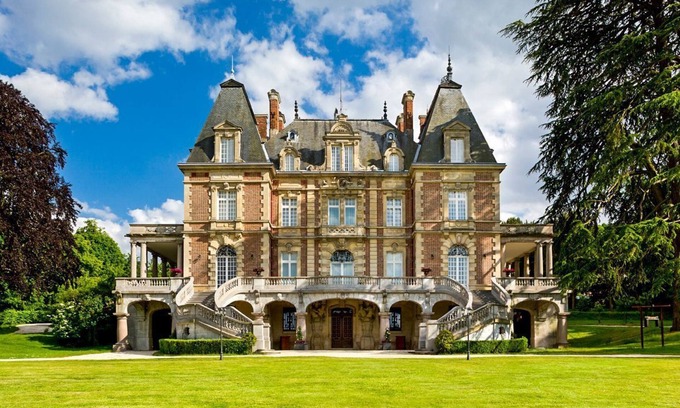 Attainville Other | Chateau Royal - Nine Bedroom Castle, Sleeps 25