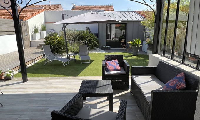 Quartier des Dunes House | Chatelaillon-plage traditional house, 150 metres away from beach and market
