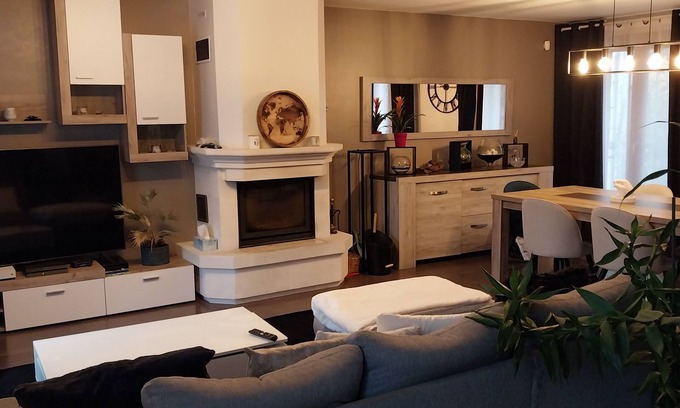 Beynes House | Chatmante Maison JO 2024