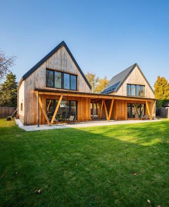 Velke Losiny Ski Chalet | Chaty Čapák