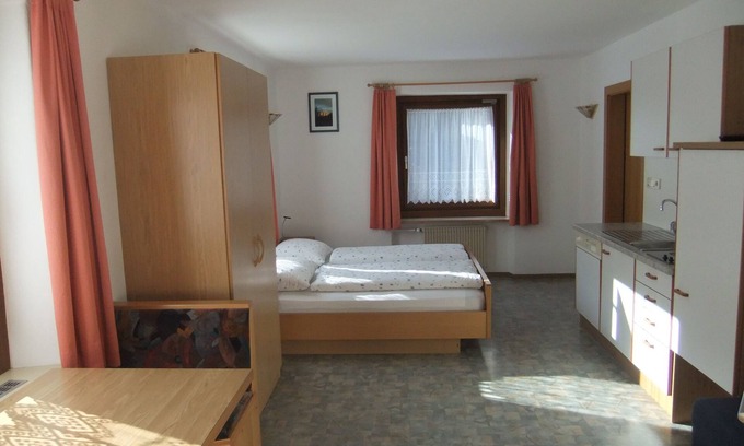 Laion Apartment | cheap apartment in St. Peter/Tal, 4 km before Ortisei