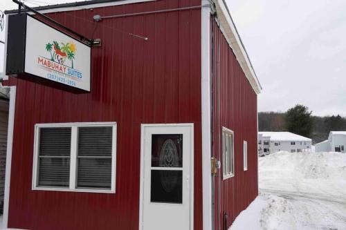 Mars Hill-Blaine House | Cheerful 1 Bedroom Home with Mountain View