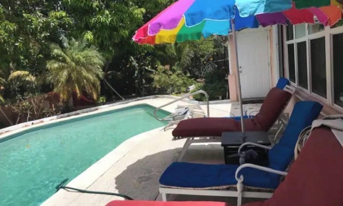 Lauderdale Lakes House | Cheerful and cozy 1 bedroom efficiency. Private