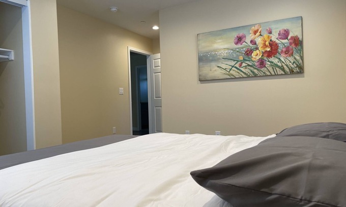 North Central House | Cheerful brand new 2 bedrooms/3 baths new house