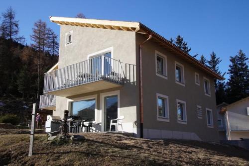 Pontresina Apartment | Chesa Clavadels