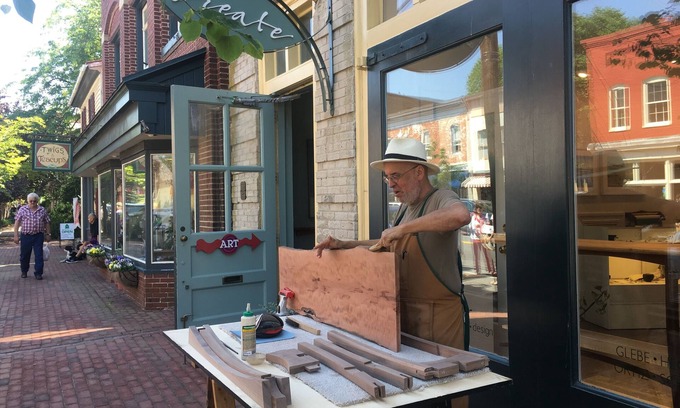 Chestertown House | Chestertown's Pet-Friendly Little Red Cottage