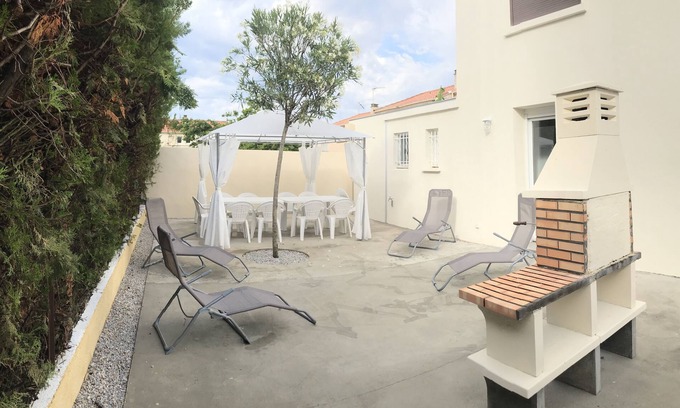 Agde House | Chez Alain Cap d'Agde Beausoleil T6 3 kmmer available from Saturday August 16