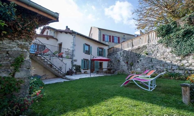 Marat House | Chez Félix et Amélie