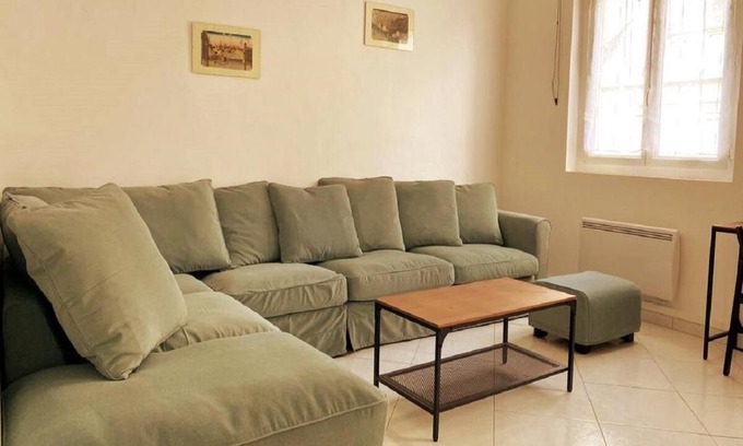 Elbeuf Apartment | Chez F&J