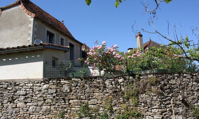 Marcilhac-sur-Cele House | chez Huguette