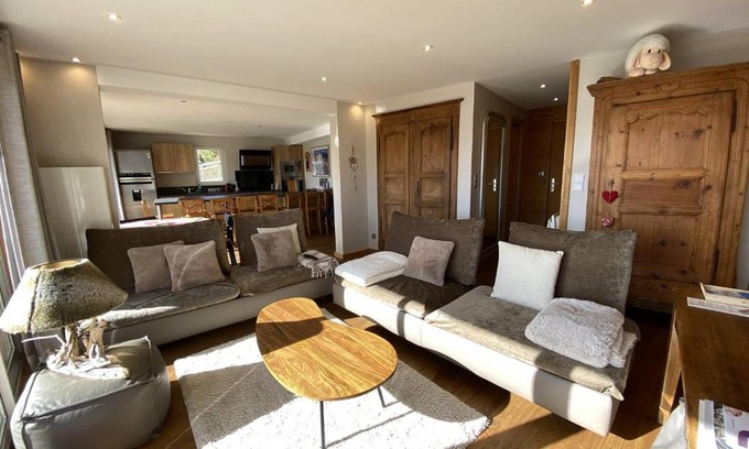 Viel-Alpe Apartment | Chez Inès - Duplex pour 10 à 12 plein centre