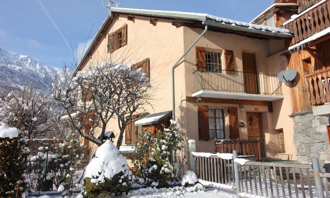 Meribel Ski Chalet | Chez Leone, Atmospheric original stone chalet in Meribel