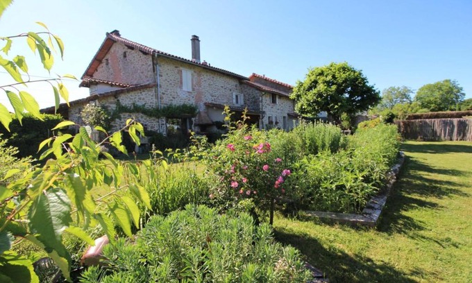 Saint-Gence House | Chez minetou