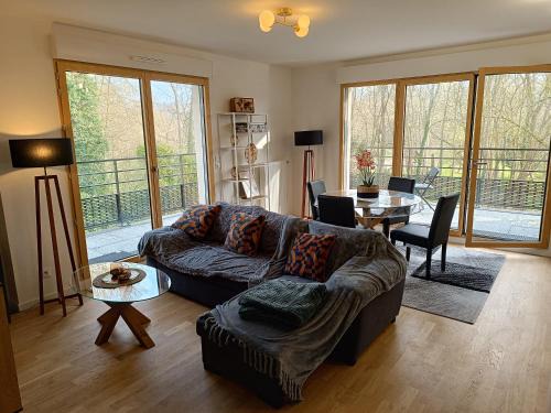 Saint-Remy-les-Chevreuse Apartment | Chez Sibylle ParcNaturelPetitVeniseChevreuseVersaillesOrly appartement entier 69 M2 ou chambre