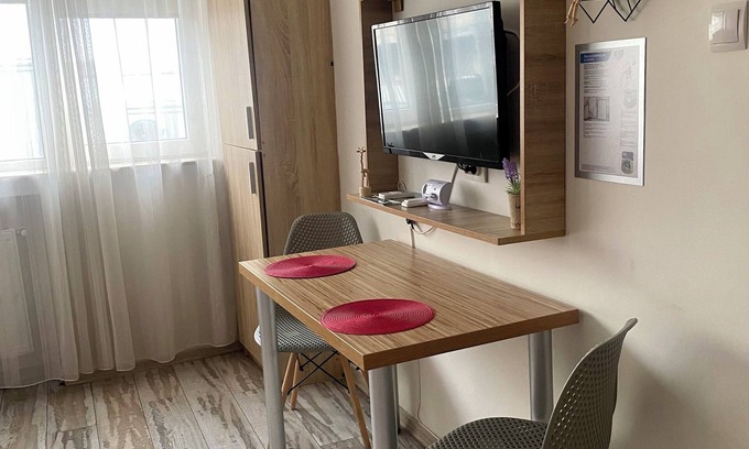 Bucharest City-Centre Apartment | Chic 1-bedroom apartment with AC, WiFi in fabulous București