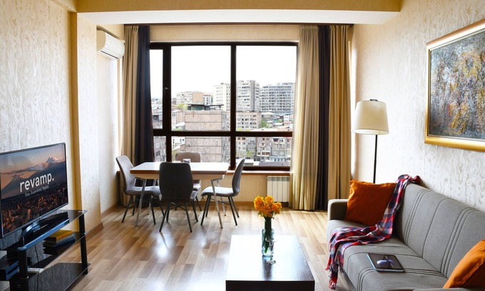 Nor-Nork Condo | Chic 1BR Cascade Views and Near Opera