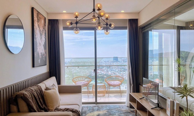 Vung Tau Condo | Chic 2-bedroom condo with infinity pool free Vũng Tàu- Xuân Homestay