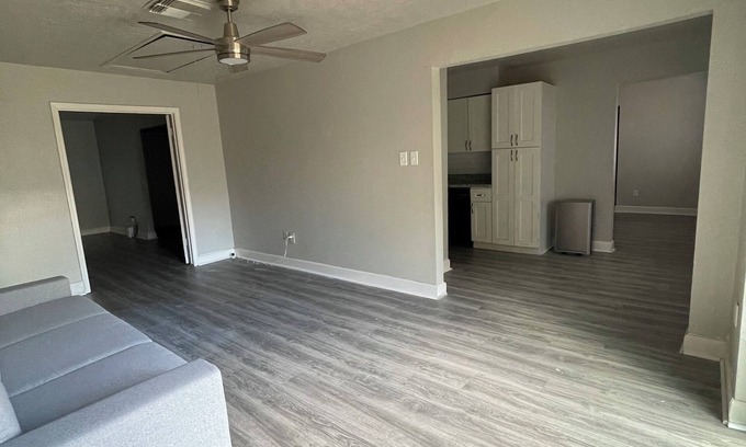 Clodine House | Chic and Cozy 1BR Hideaway